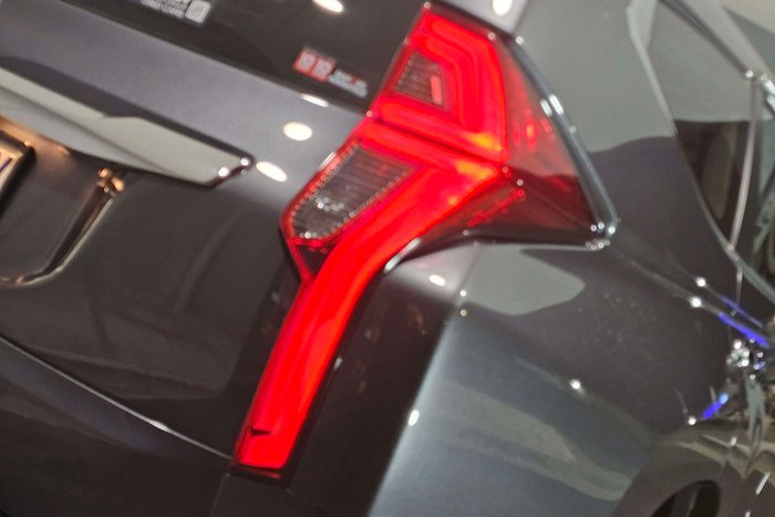 2025 Mitsubishi Pajero Sport GLX