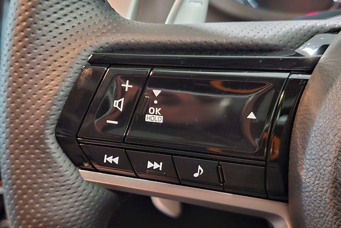 2025 Mitsubishi Pajero Sport GLX