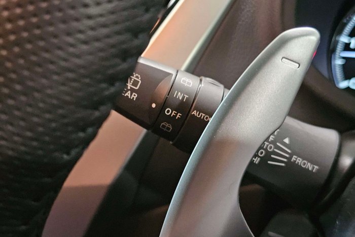 2025 Mitsubishi Pajero Sport GLX
