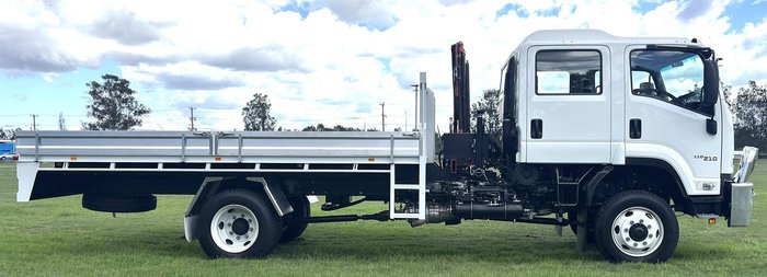 2024 Isuzu F Series FSS110-210 White