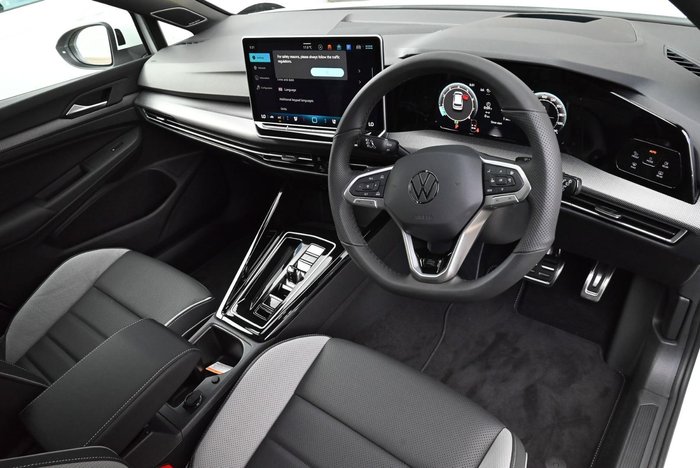 2026 Volkswagen Golf 110TSI R-Line