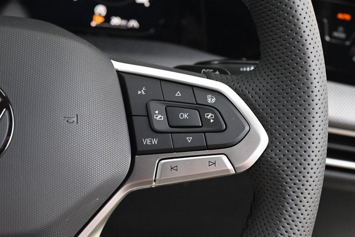 2026 Volkswagen Golf 110TSI R-Line