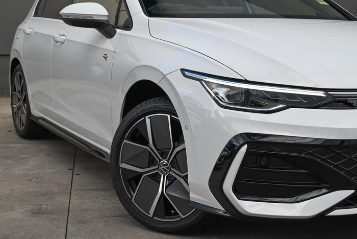 2026 Volkswagen Golf 110TSI R-Line