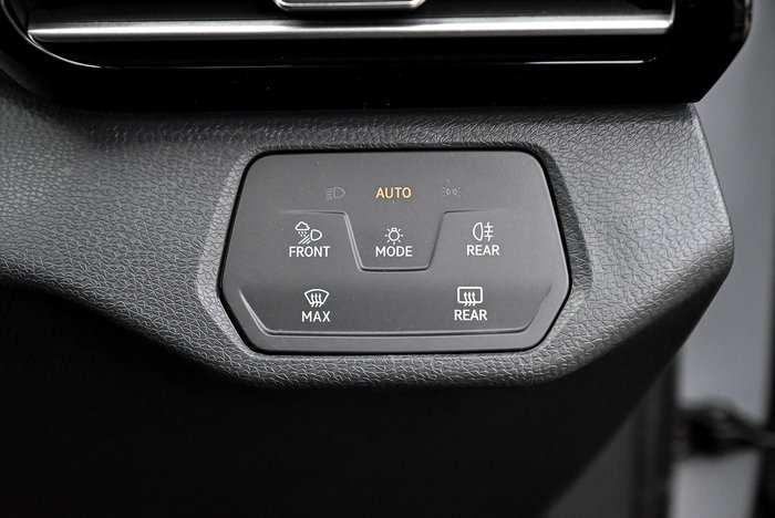2025 Volkswagen ID.5 Pro