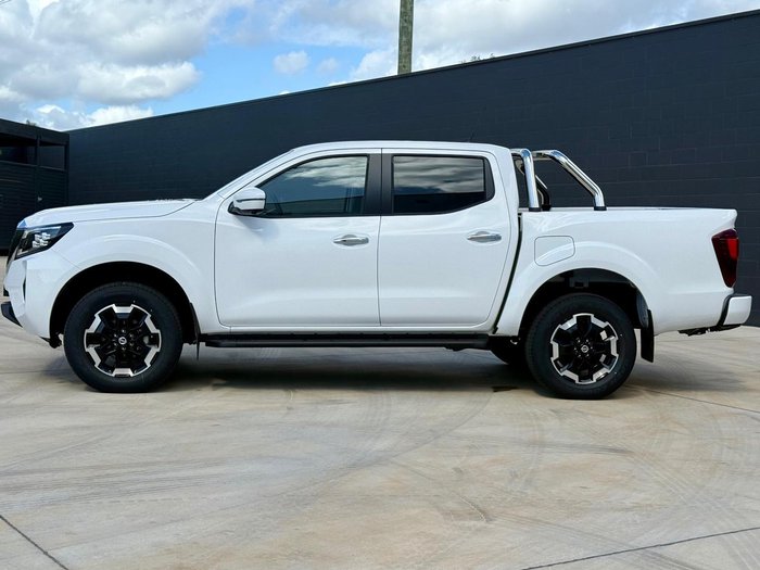 2025 Nissan Navara ST-X