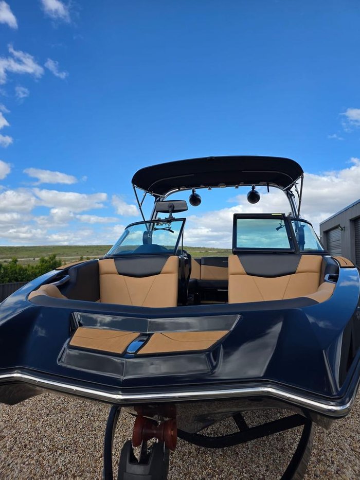 2021 MasterCraft NXT22