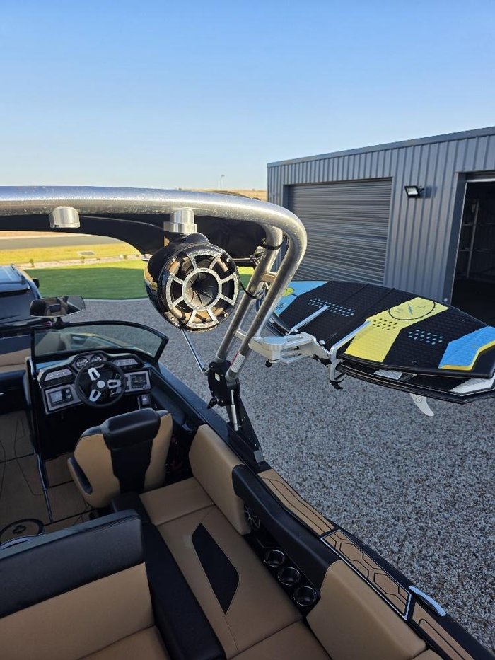 2021 MasterCraft NXT22