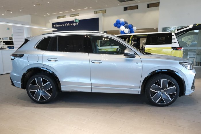 2026 Volkswagen Tiguan 195TSI R-Line