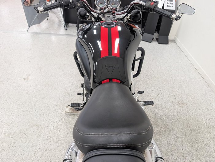 2018 Triumph ROCKET III ROADSTER Black