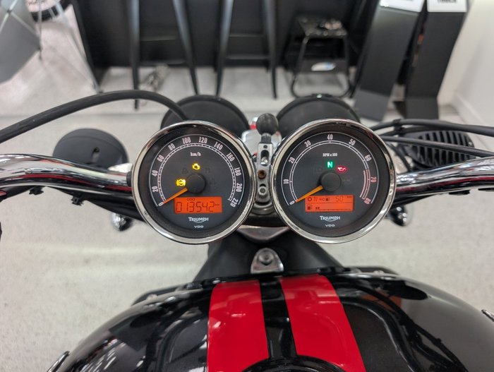 2018 Triumph ROCKET III ROADSTER Black