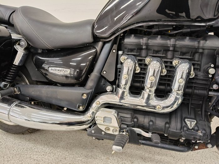 2018 Triumph ROCKET III ROADSTER Black