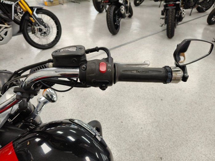 2018 Triumph ROCKET III ROADSTER Black