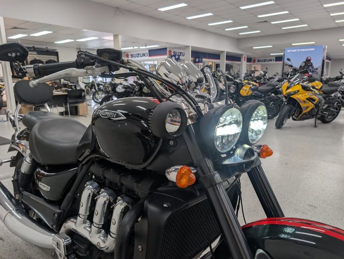 2018 Triumph ROCKET III ROADSTER Black