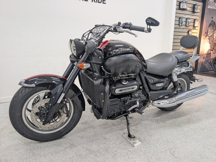 2018 Triumph ROCKET III ROADSTER Black