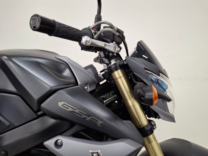 2016 Suzuki GSR750 Black