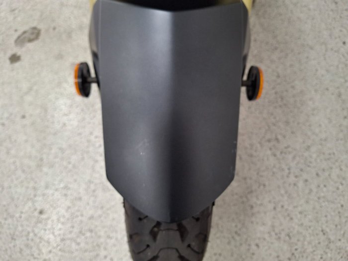 2016 Suzuki GSR750 Black