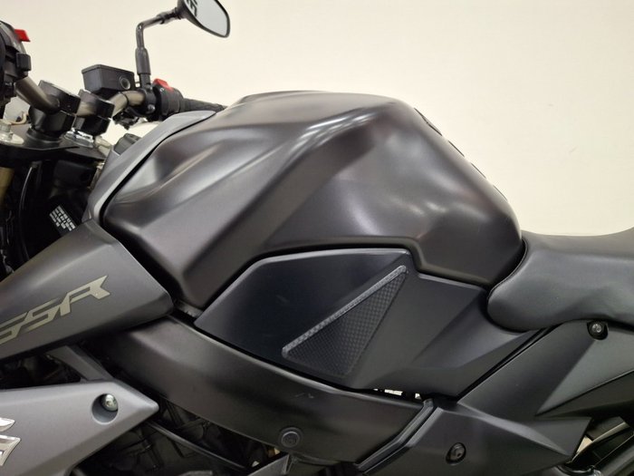 2016 Suzuki GSR750 Black