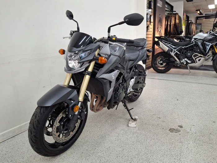 2016 Suzuki GSR750 Black