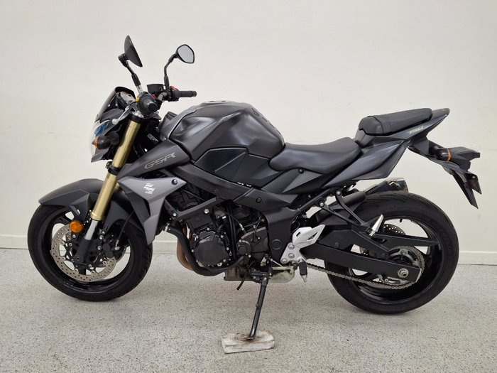 2016 Suzuki GSR750 Black
