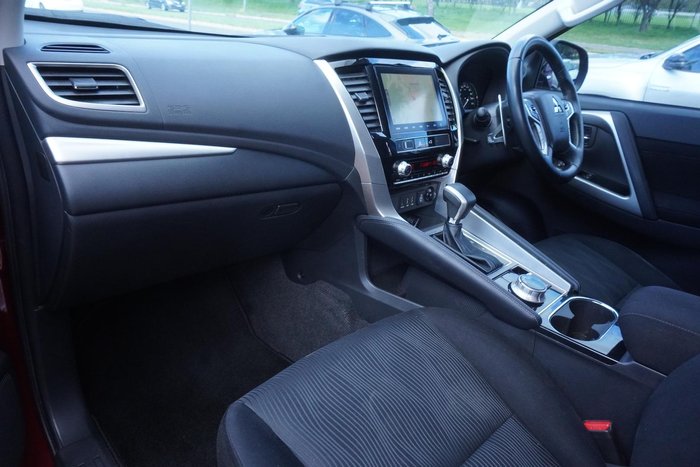 2021 Mitsubishi Pajero Sport GLS