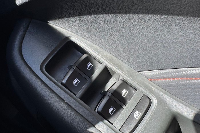 2022 MG ZST Vibe MY22 Black