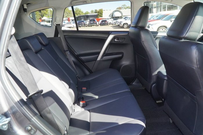 2018 Toyota RAV4 Cruiser