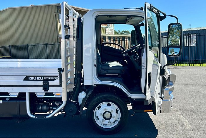 2026 Isuzu N Series NPR 45/65-175 MT D34 Tradepack