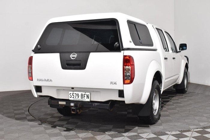 2015 Nissan Navara RX
