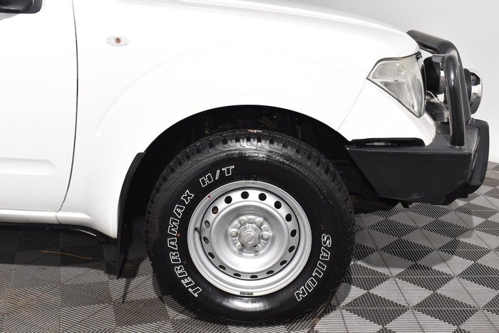 2015 Nissan Navara RX