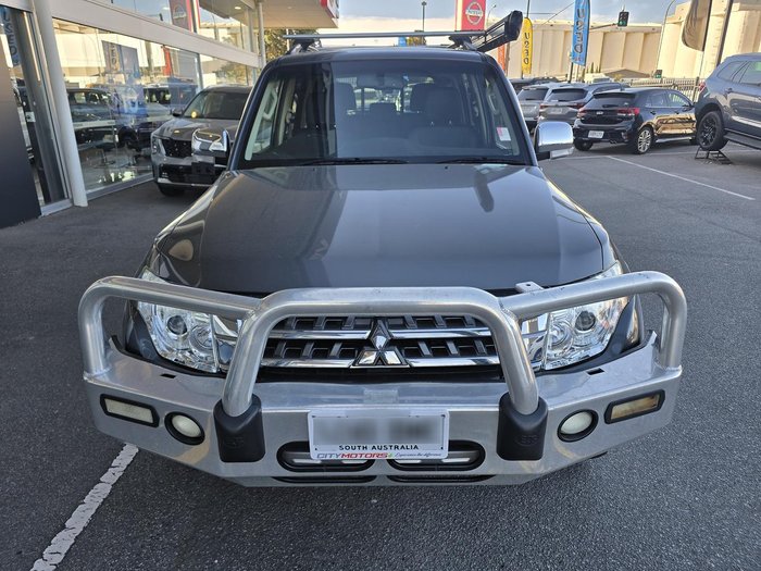 2015 Mitsubishi Pajero GLX