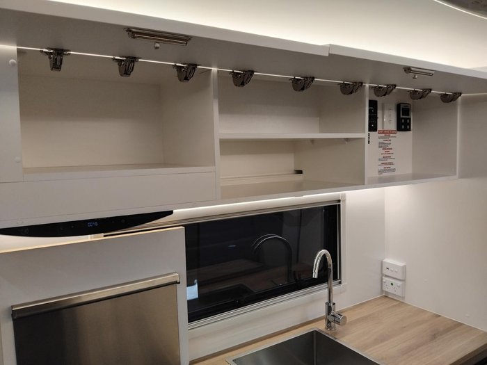 2026 Traveller 20Ft Track Semi Off-Road Triple Bunk Family Van New Model