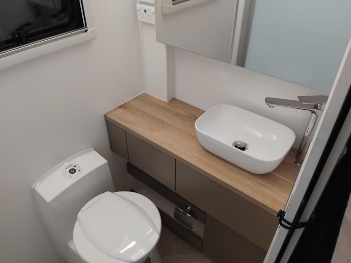 2026 Traveller 20Ft Track Semi Off-Road Triple Bunk Family Van New Model