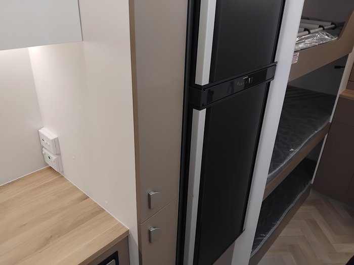 2026 Traveller 20Ft Track Semi Off-Road Triple Bunk Family Van New Model