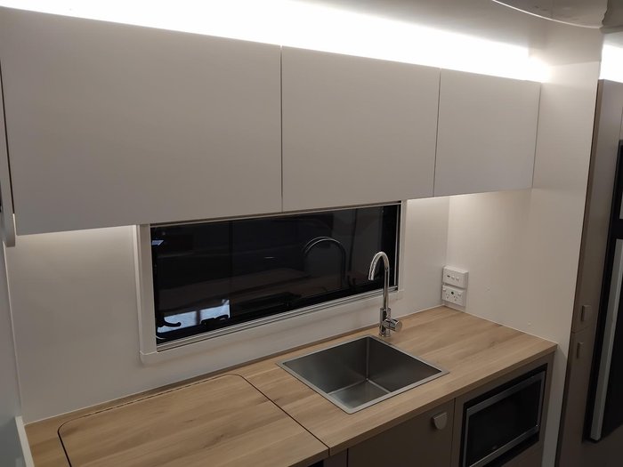 2026 Traveller 20Ft Track Semi Off-Road Triple Bunk Family Van New Model