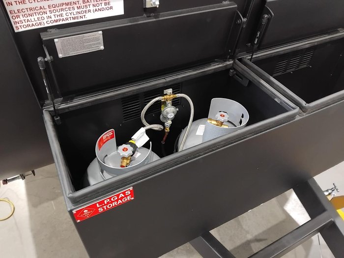 2026 Traveller 20Ft Track Semi Off-Road Triple Bunk Family Van New Model