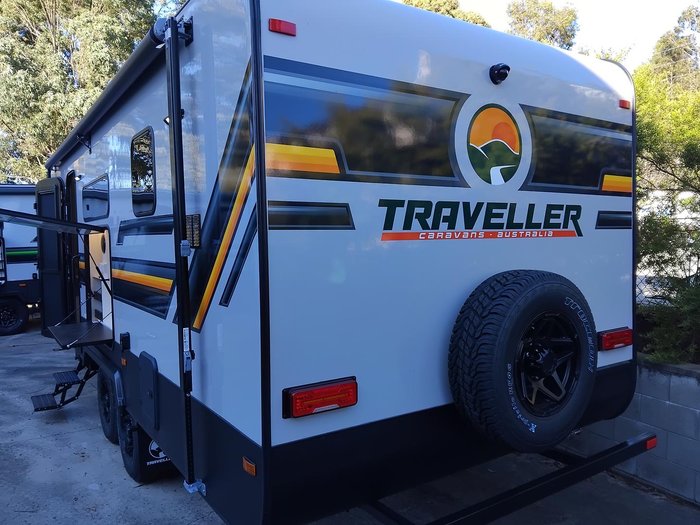 2026 Traveller Track 20Ft Family Triple Bunk Full Ensuite