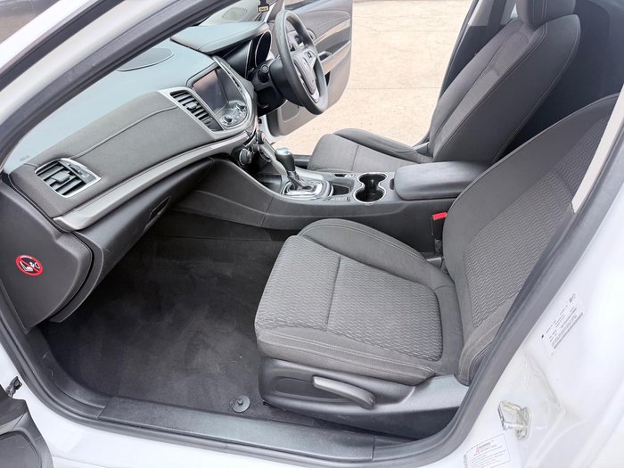 2014 Holden Ute VF MY14 Heron White