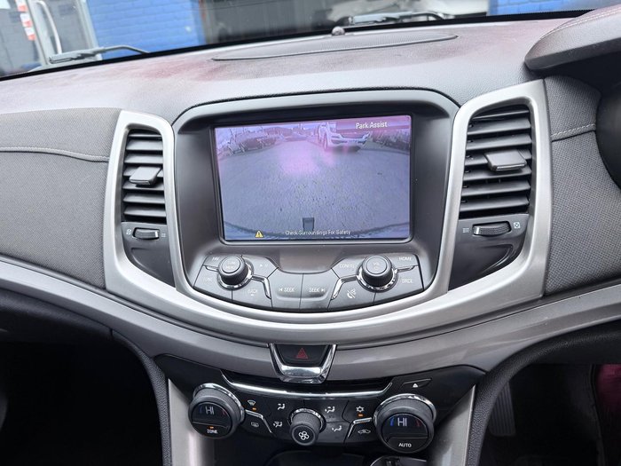 2014 Holden Ute VF MY14 Heron White