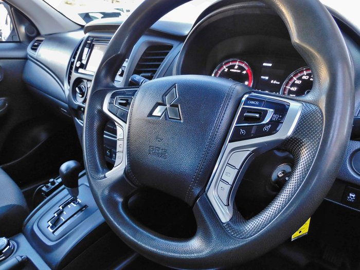 2021 Mitsubishi Triton GLX