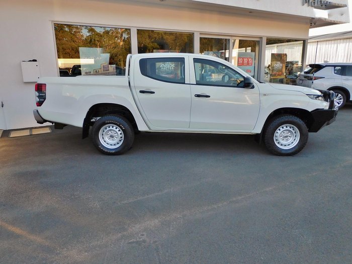 2021 Mitsubishi Triton GLX