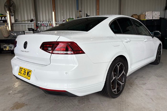 2022 Volkswagen Passat 140TSI Business