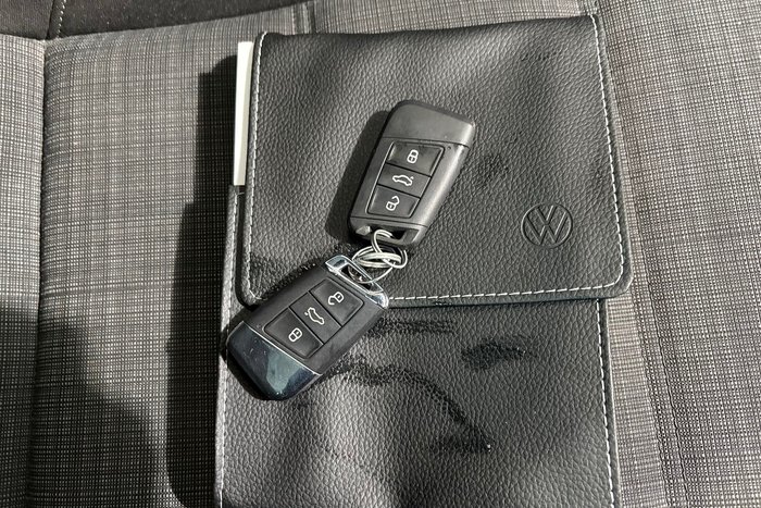 2022 Volkswagen Passat 140TSI Business