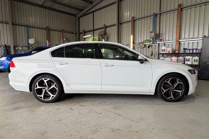 2022 Volkswagen Passat 140TSI Business