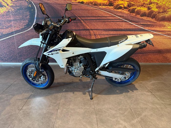 2026 Suzuki DR-Z4SM DR-Z White