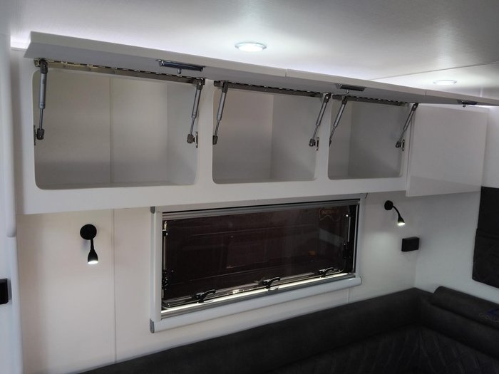 2026 Cadillac RV Hermes Family Triple Bunk Van With Off Road Pack