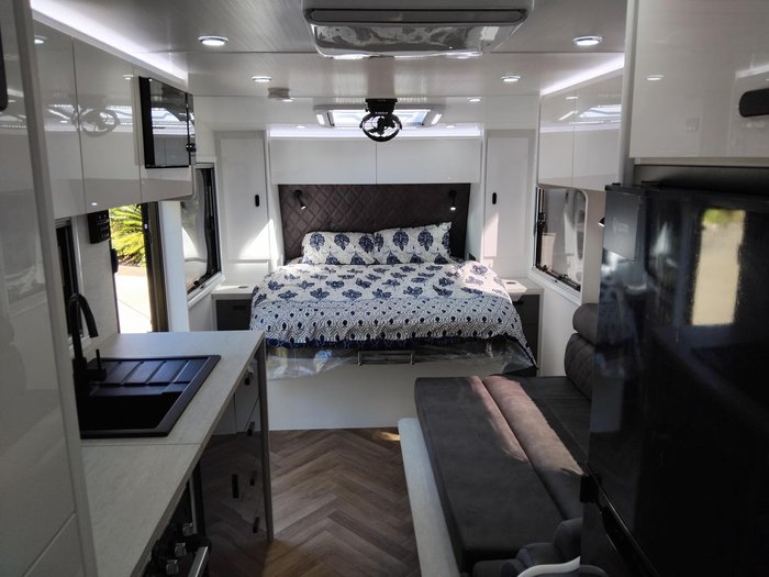 2026 Cadillac RV Hermes Family Triple Bunk Van With Off Road Pack