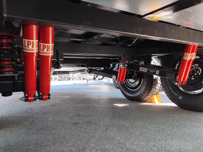 2026 Cadillac RV Hermes Family Triple Bunk Van With Off Road Pack