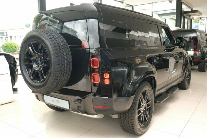 2025 Land Rover Defender 110 D250 S L663 MY25.5 AWD Santorini Black