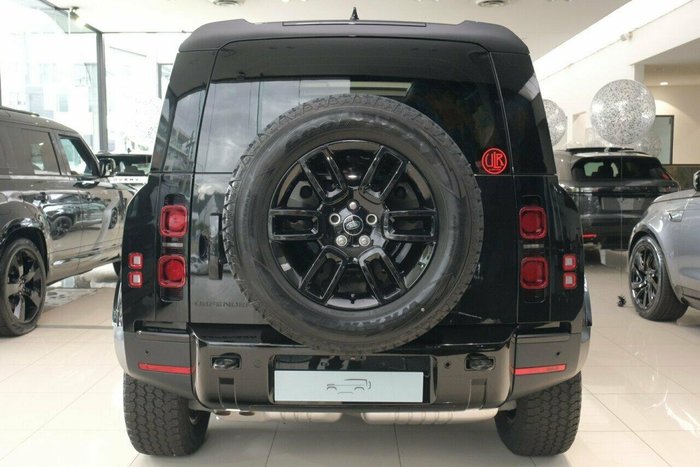 2025 Land Rover Defender 110 D250 S L663 MY25.5 AWD Santorini Black