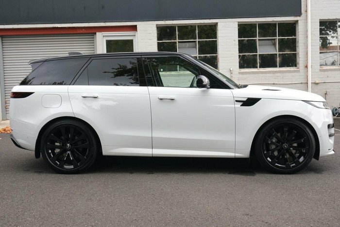 2025 Land Rover Range Rover Sport D250 Dynamic SE L461 MY25 AWD Fuji White